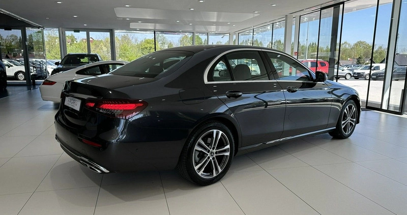 Mercedes-Benz Klasa E cena 148900 przebieg: 128525, rok produkcji 2021 z Czaplinek małe 781